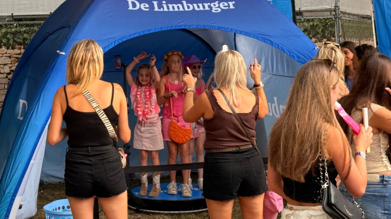 Complete festivalactivatie met de Spinner Booth voor De Limburger