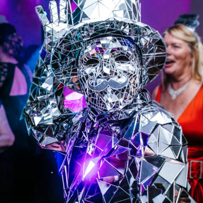 Mirrorman huren