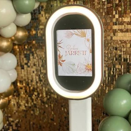 Ovale Photobooth huren