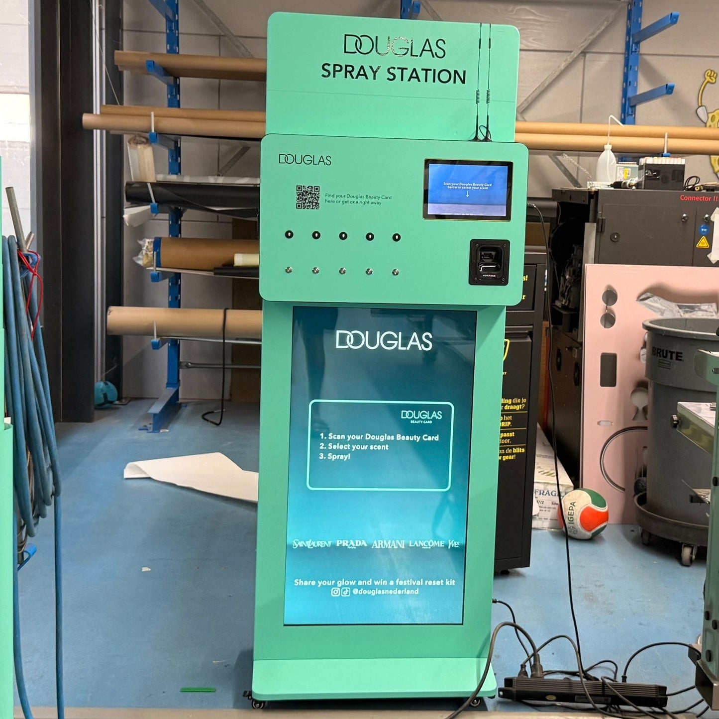 Spray Station huren